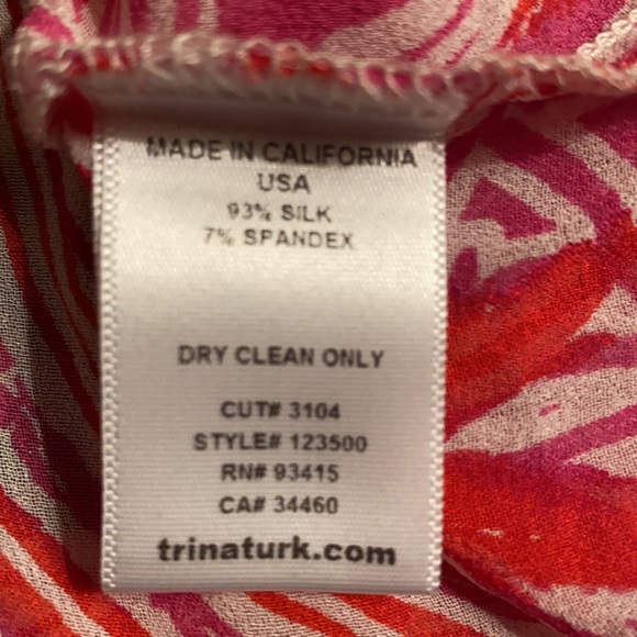 Trina Turk Silk Pink Red Tunic Blouse w/ Keyhole Opening - S - Picture 12 of 13